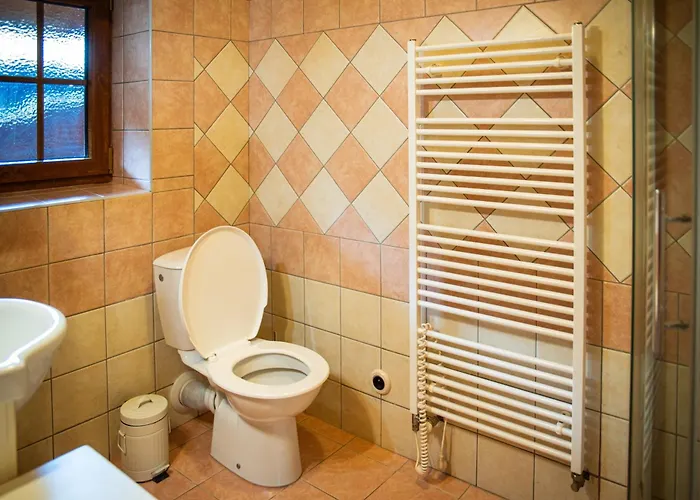 Selsky Dvur- A Keramicka Dilna *